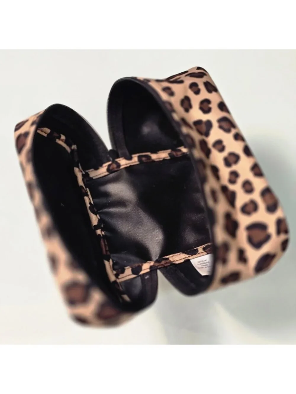 Vera Bradley Leopard Print Make Up Bag Cosmetic Travel Pouch
